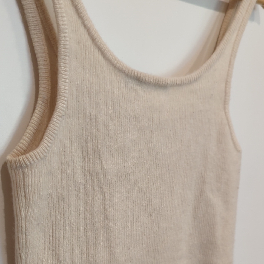 Vintage The Limited Ivory Cashmere Ribbed Knit Tank Top - Picture 7 of 9